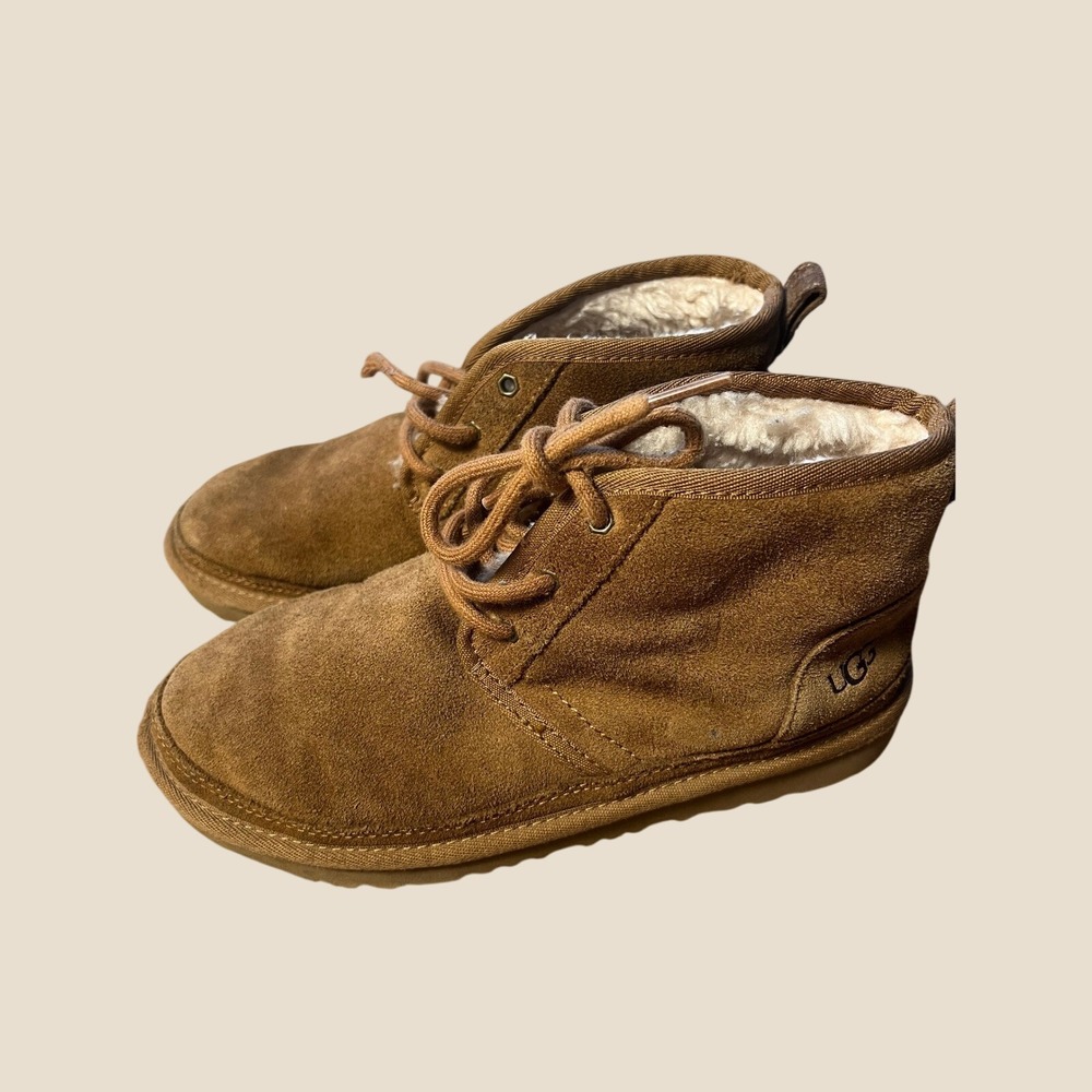UGG Neumel Chukka Boots Kids 4/ Wm 5.5 Chestnut Brown Suede Lace Up Winter Y2K